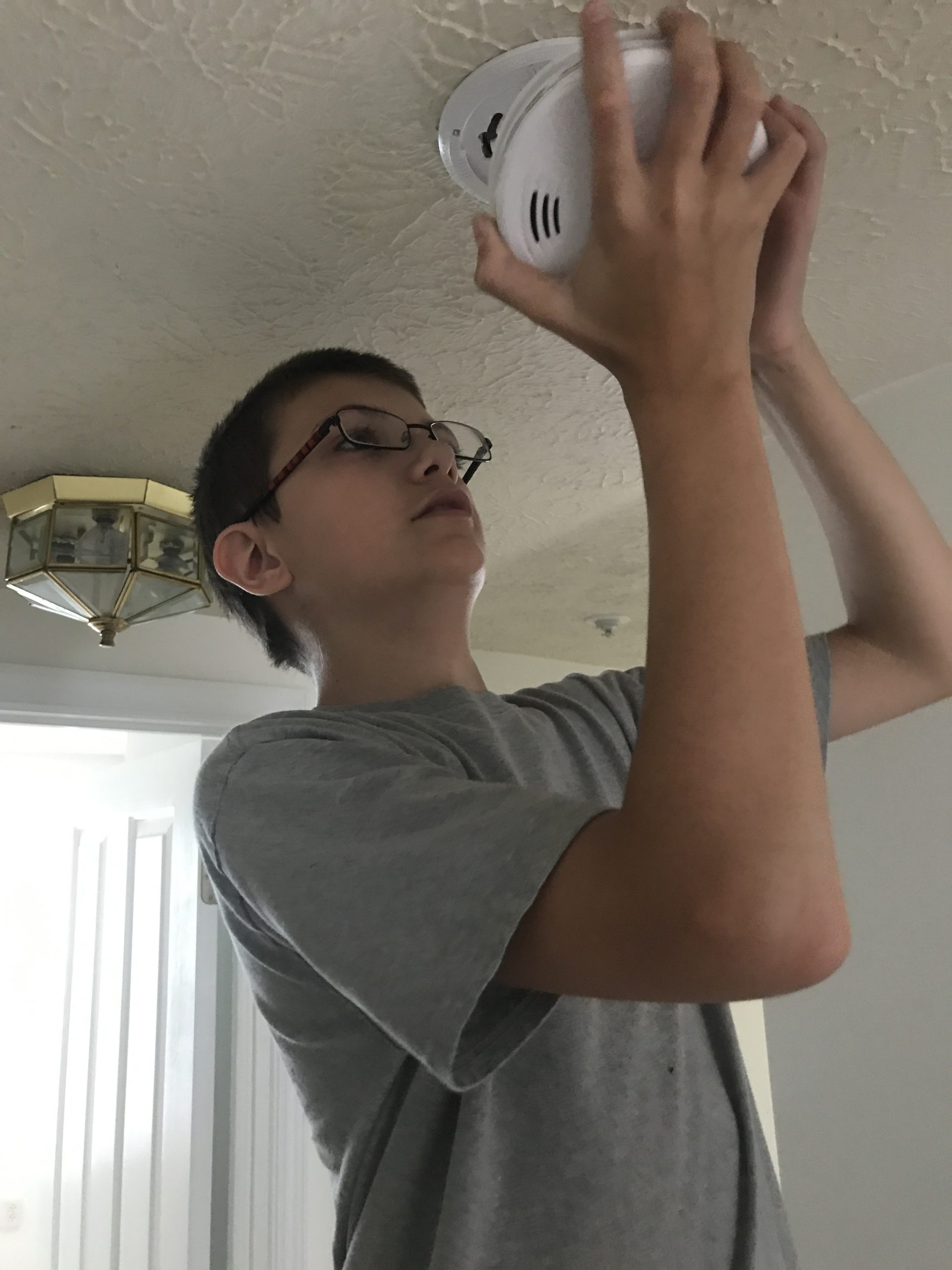 Smoke detector replacement and installation completed by a licensed Maryland electrician